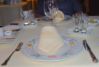 �e�[�u���Z�b�e�B���O