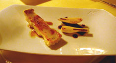 Turbot with cassis and eucalyptus �F �J���C�̃|�����A�J�V�X�ƃA�[�e�B�`���[�N�Y��