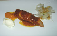 Rabbit loin in salmorejo sauce �F �E�T�M�̃��[�X�A�}���S�s���[���A�}�X�J���|�[�l�A�E�C�L���E�Y��