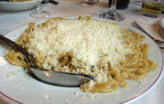 �˂ɂ����Ղ�`�[�Y���������ăe�[�u����